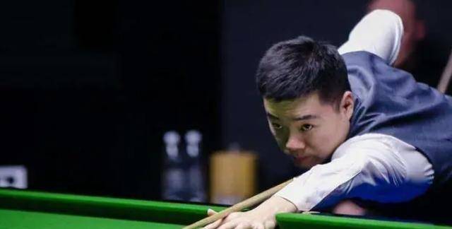 查拉图斯特 查拉图斯特