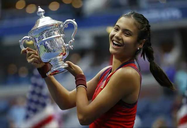 很多年轻球 很多年轻球