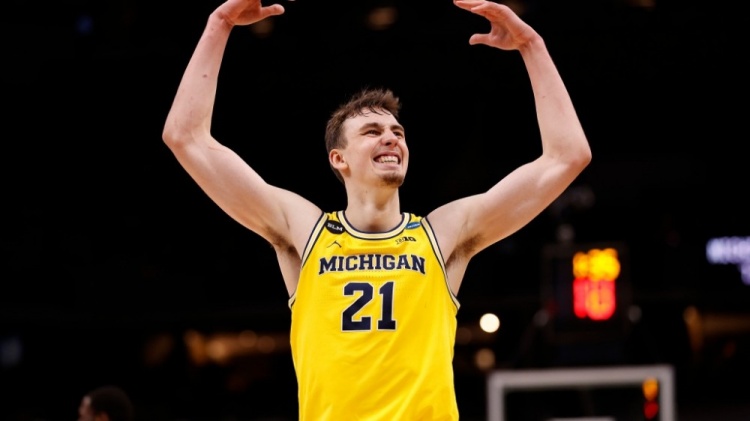 金队将代表 金队将代表