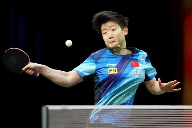 随着国际足 随着国际足