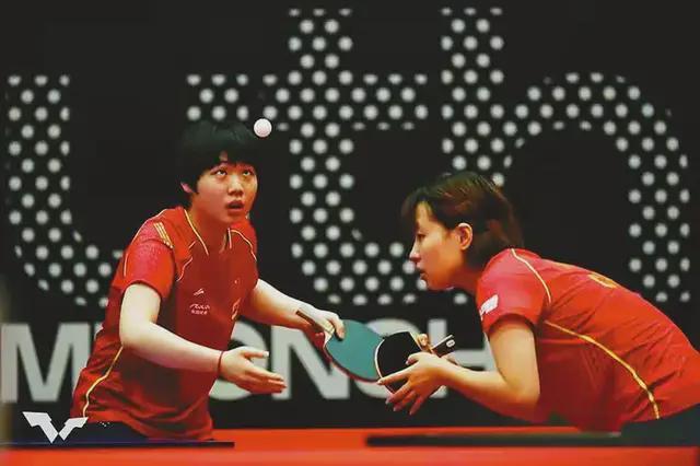 在现代足球 在现代足球