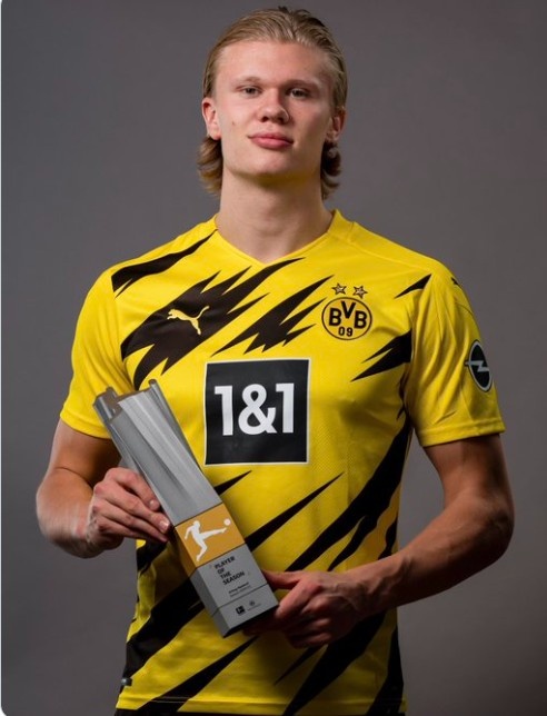 Top Esports CRISP 发送新年祝福